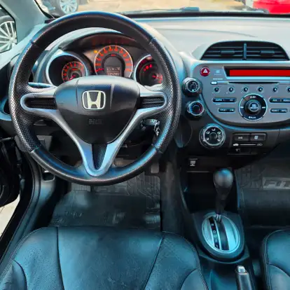 HONDA-FIT-2012