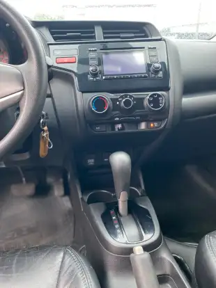 HONDA-FIT-2015