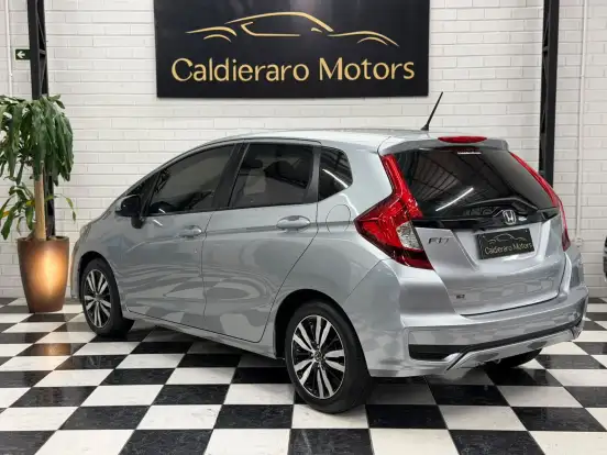 HONDA-FIT-2017