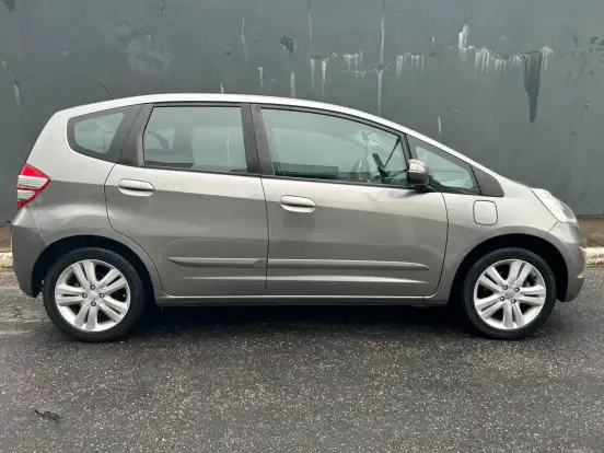 HONDA-FIT-1.5 EX 16V FLEX 4P MANUAL HONDA-FIT-2010