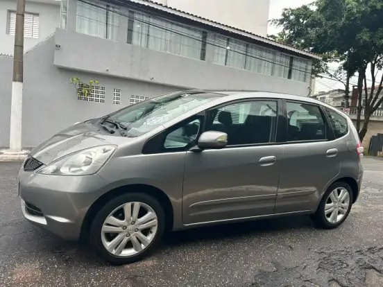 HONDA-FIT-1.5 EX 16V FLEX 4P MANUAL HONDA-FIT-2010