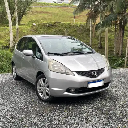 HONDA-FIT-2009