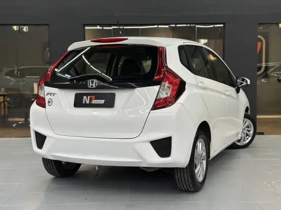HONDA-FIT-2017