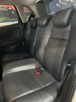 HONDA-FIT-2015