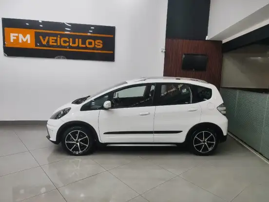 HONDA-FIT-2013