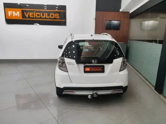 HONDA-FIT-2013