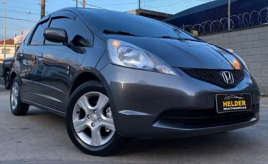 HONDA-FIT-2009