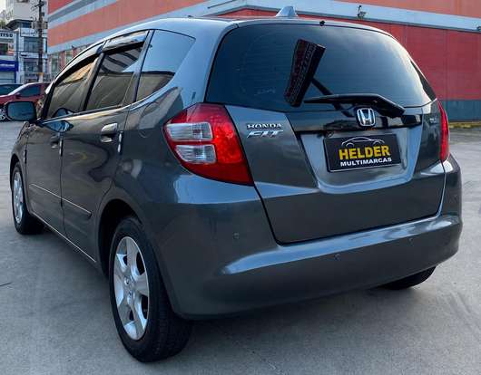 HONDA-FIT-2009