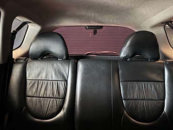 HONDA-FIT-2005