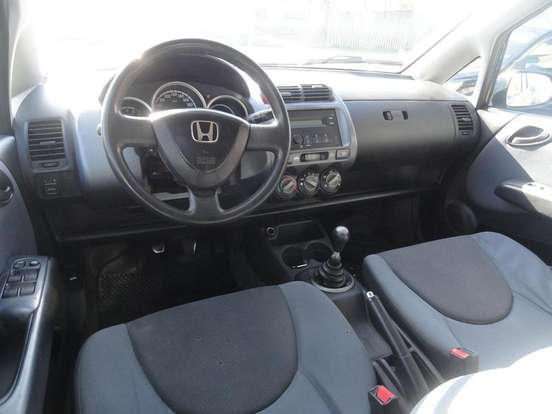 HONDA-FIT-1.4 LX 8V GASOLINA 4P MANUAL HONDA-FIT-2005
