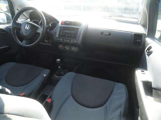 HONDA-FIT-1.4 LX 8V GASOLINA 4P MANUAL HONDA-FIT-2005