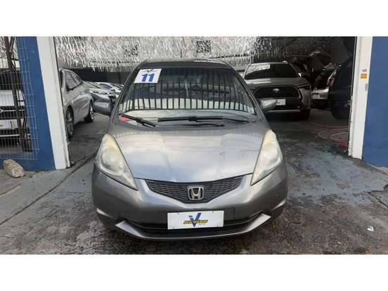 HONDA-FIT-2010