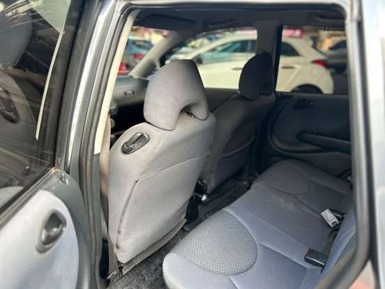 HONDA-FIT-2007