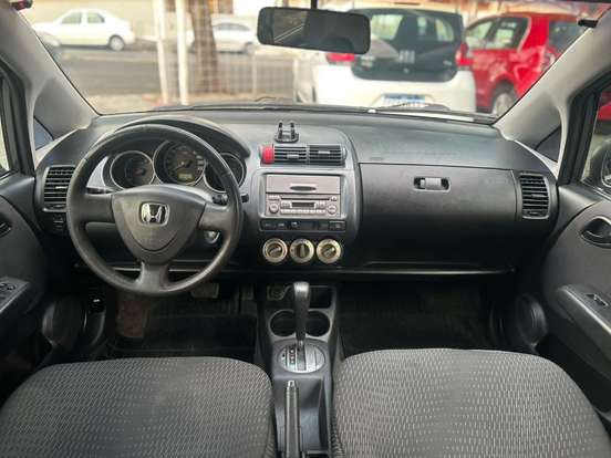 HONDA-FIT-2007