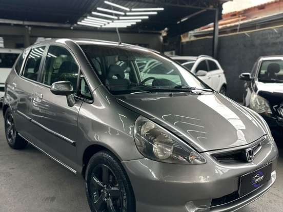 HONDA-FIT-1.4 LXL 8V GASOLINA 4P AUTOMÁTICO HONDA-FIT-2005
