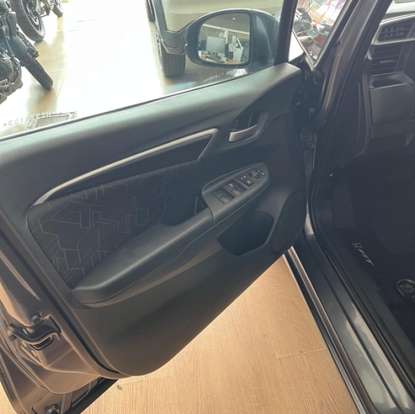 HONDA-FIT-2017