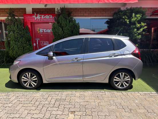 HONDA-FIT-2015