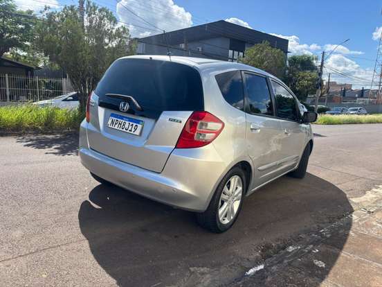 HONDA-FIT-2009