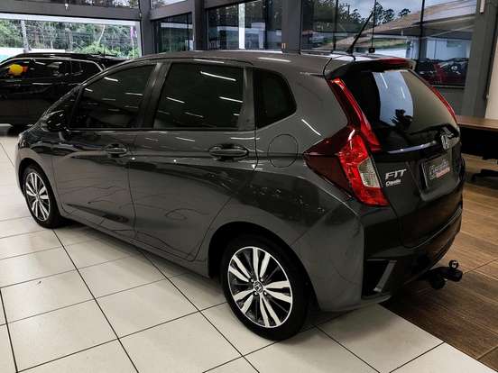 HONDA-FIT-2016