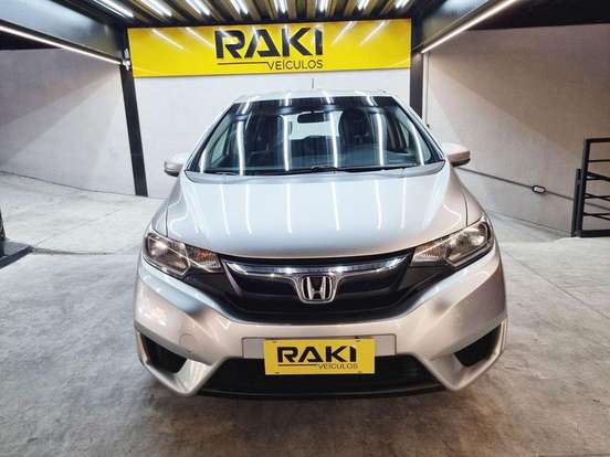 HONDA-FIT-2015