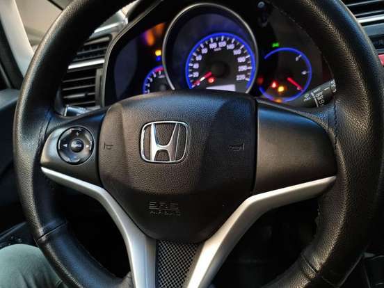HONDA-FIT-2015