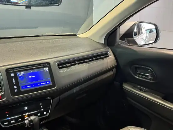 HONDA-HR-V-2017