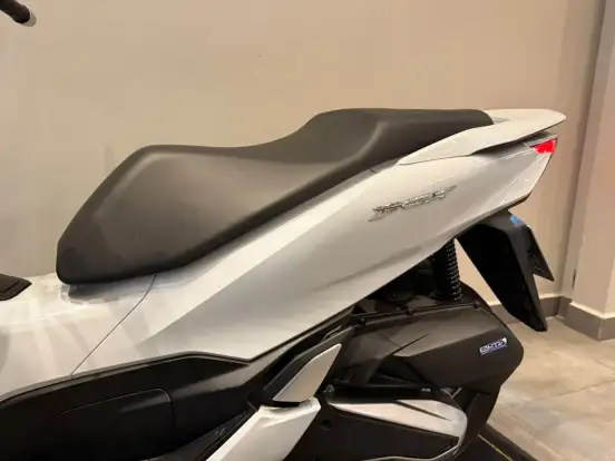HONDA-PCX 160 ABS-2025