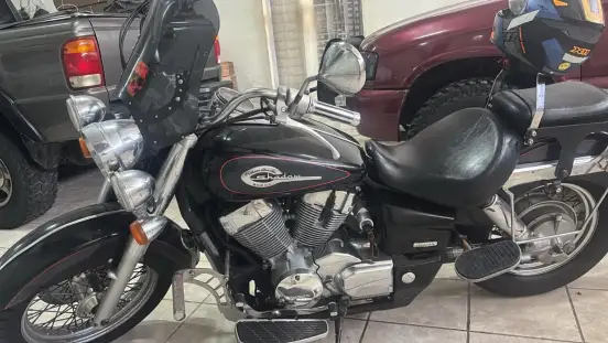 HONDA-SHADOW 750-2010