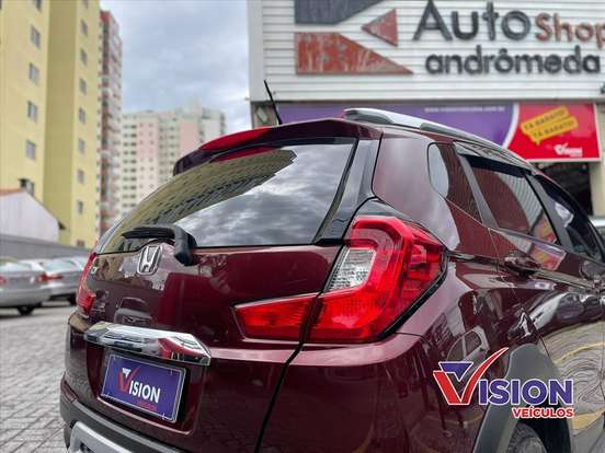 HONDA-WR-V-2017