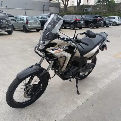 HONDA-XRE 300 SAHARA ADVENTURE-2025
