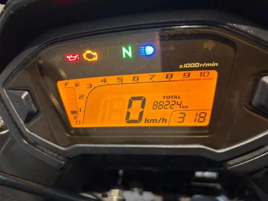 HONDA-CB 500 X-2015