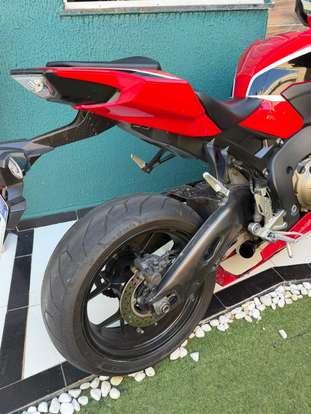HONDA-CBR 1000RR FIREBLADE-2018