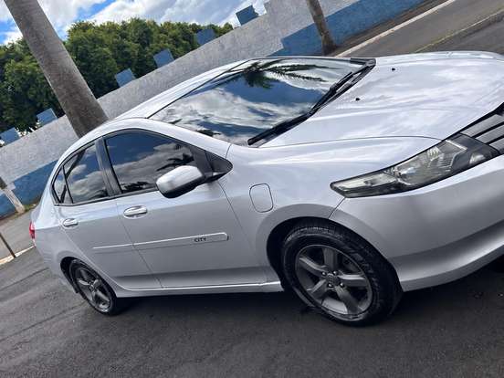 HONDA-CITY-1.5 DX 16V FLEX 4P AUTOMÁTICO HONDA-CITY-2011