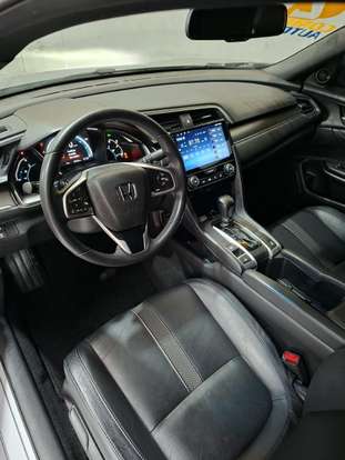 HONDA-CIVIC-2021