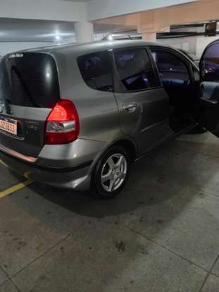 HONDA-FIT-2007