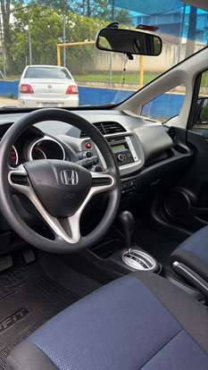 HONDA-FIT-2013