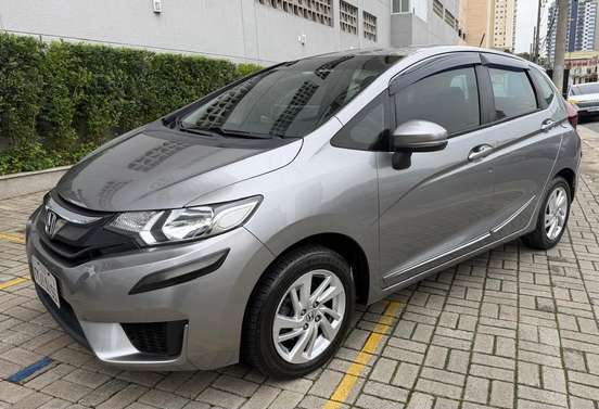 HONDA-FIT-2015
