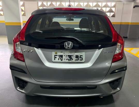 HONDA-FIT-2015