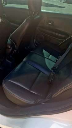HONDA-HR-V-2019