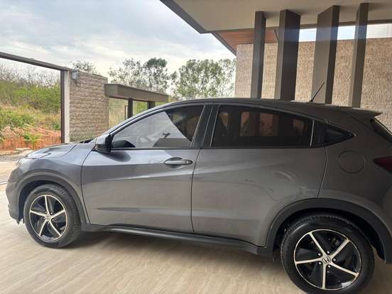 HONDA-HR-V-2020