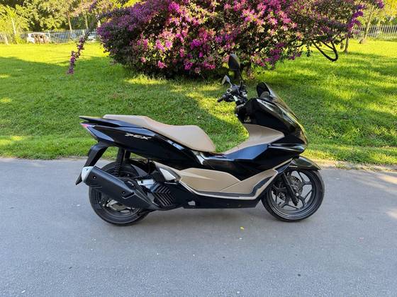 HONDA PCX 160 DLX 