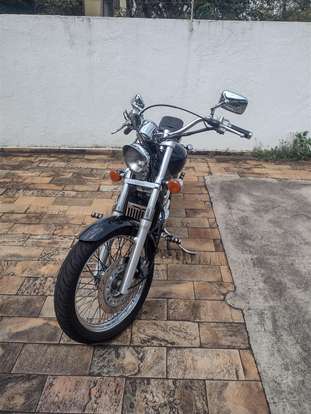 HONDA-SHADOW 600C VT-2001