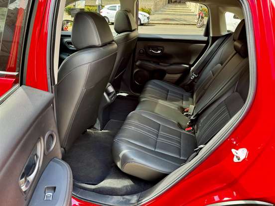 HONDA-ZR-V-2023