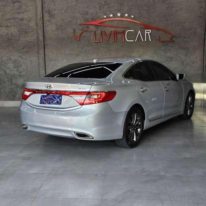 HYUNDAI-AZERA-2013