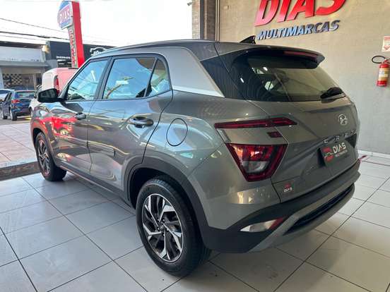 HYUNDAI-CRETA-2024