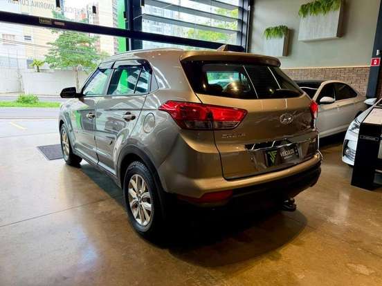 HYUNDAI-CRETA-2021