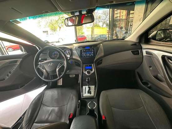 HYUNDAI-ELANTRA-1.8 GLS 16V GASOLINA 4P AUTOMÁTICO HYUNDAI-ELANTRA-2011