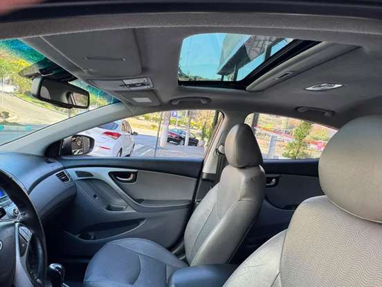 HYUNDAI-ELANTRA-1.8 GLS 16V GASOLINA 4P AUTOMÁTICO HYUNDAI-ELANTRA-2011
