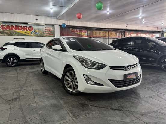 HYUNDAI-ELANTRA-2015