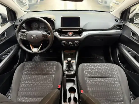 HYUNDAI-HB20-2025
